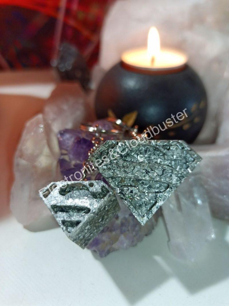 Llavero Superman 2 tamaños. Electronite.