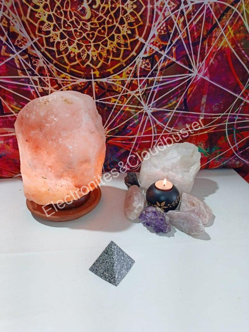 Pirámide Mediana 4 lados Orgonita - Electronite. - Imagen 2