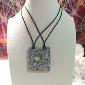 Orgonita electronite colgante corazón divisible