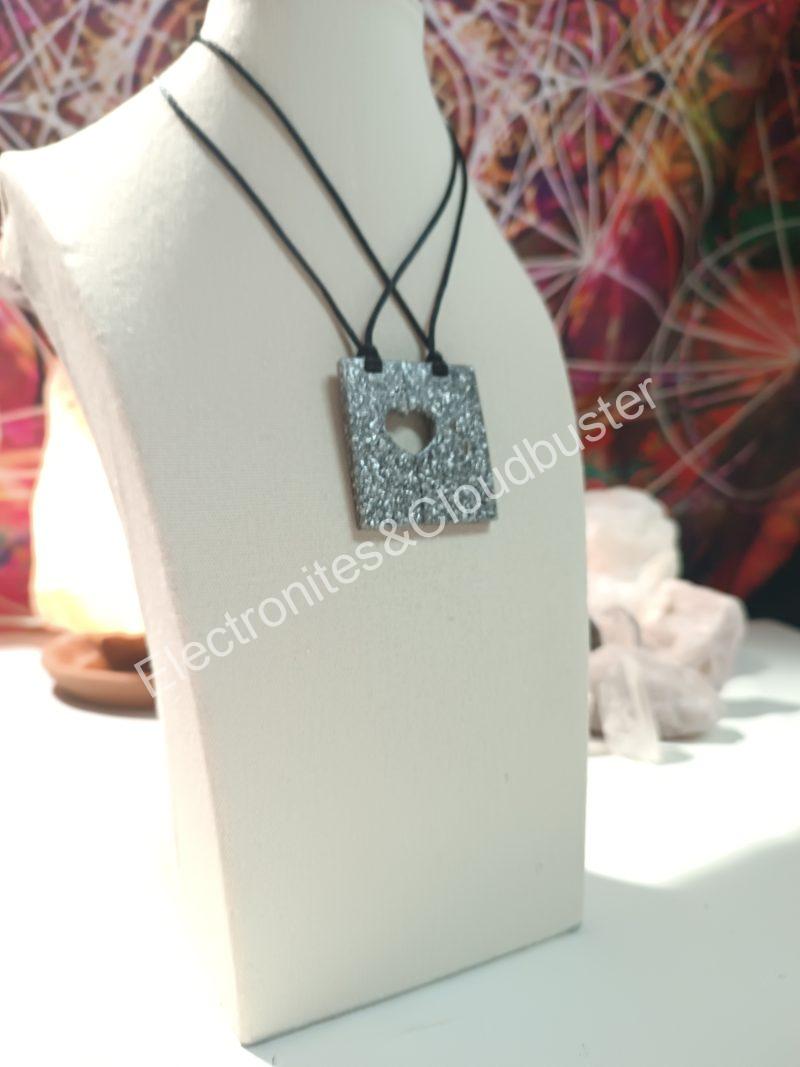 Orgonita electronite colgante corazón divisible - Imagen 3