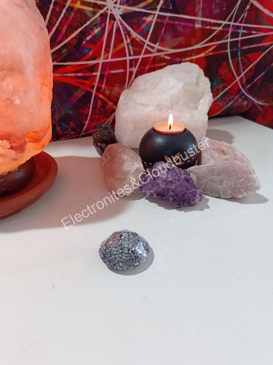 Electronite Pirámide diamante pequeña