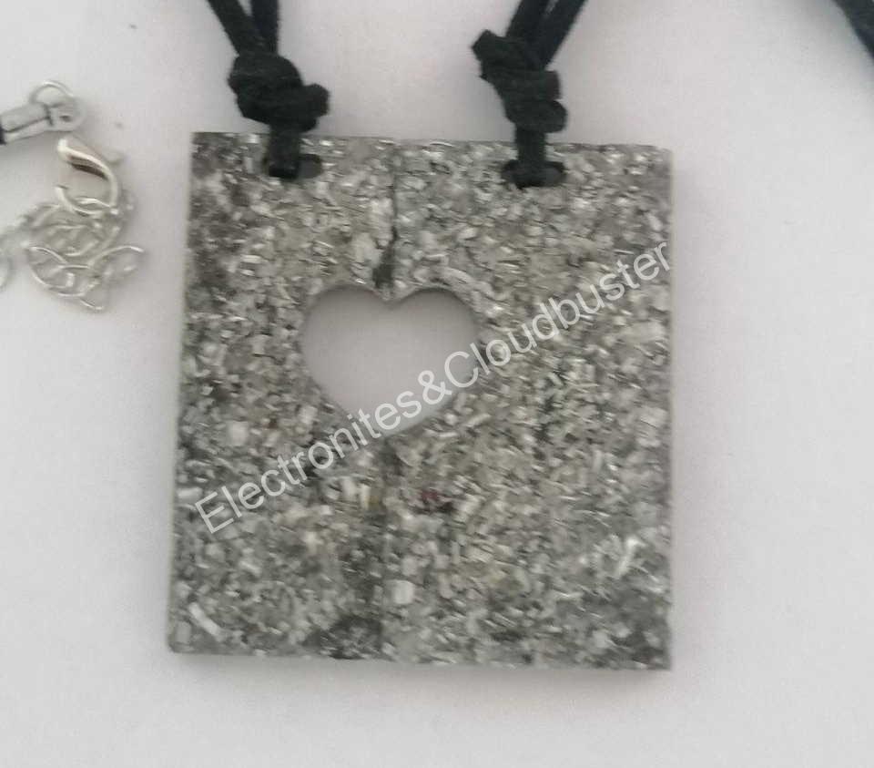 Orgonita electronite colgante corazón divisible - Imagen 6