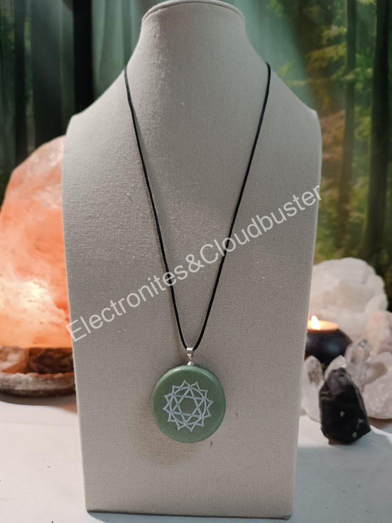 Colgante o llavero Electronite Chakra Corazón o Cardíaco