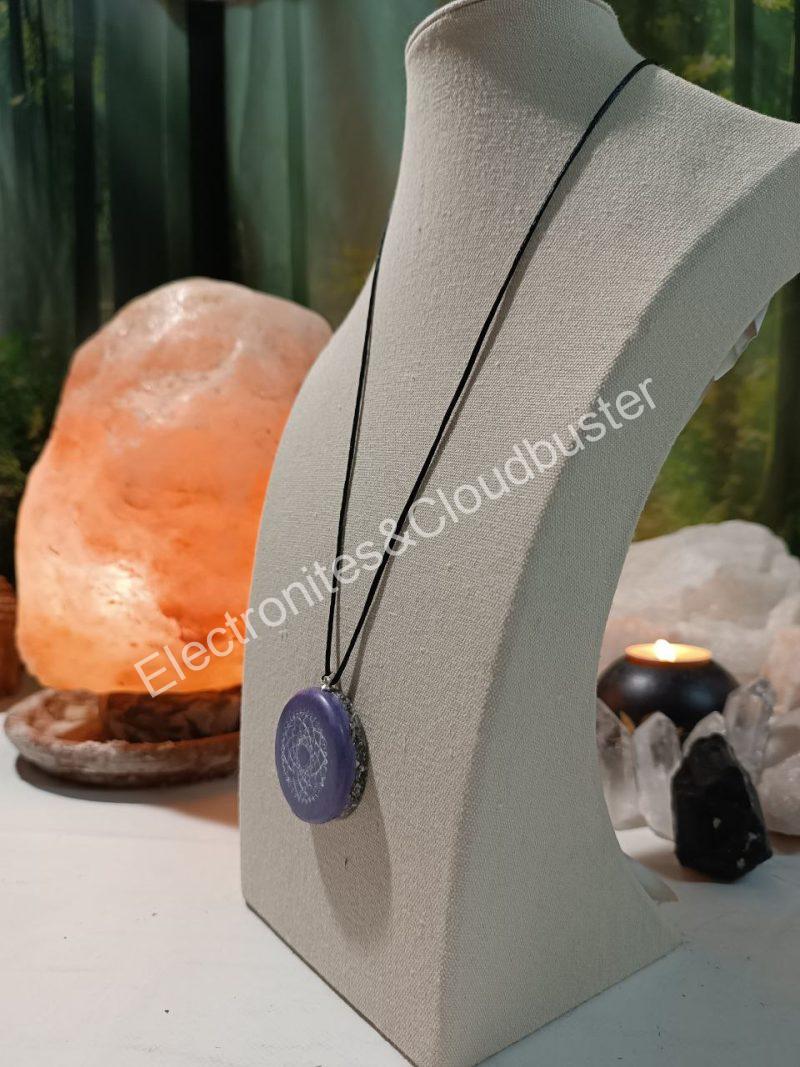Colgante o llavero Electronite Chakra Tercer Ojo formato Semicírculo - Imagen 10