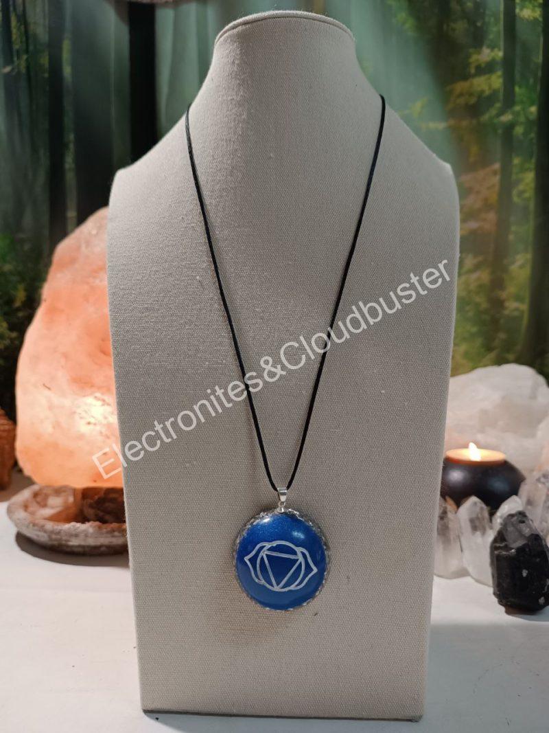 Colgante o llavero Electronite Chakra Tercer Ojo formato Semiesfera