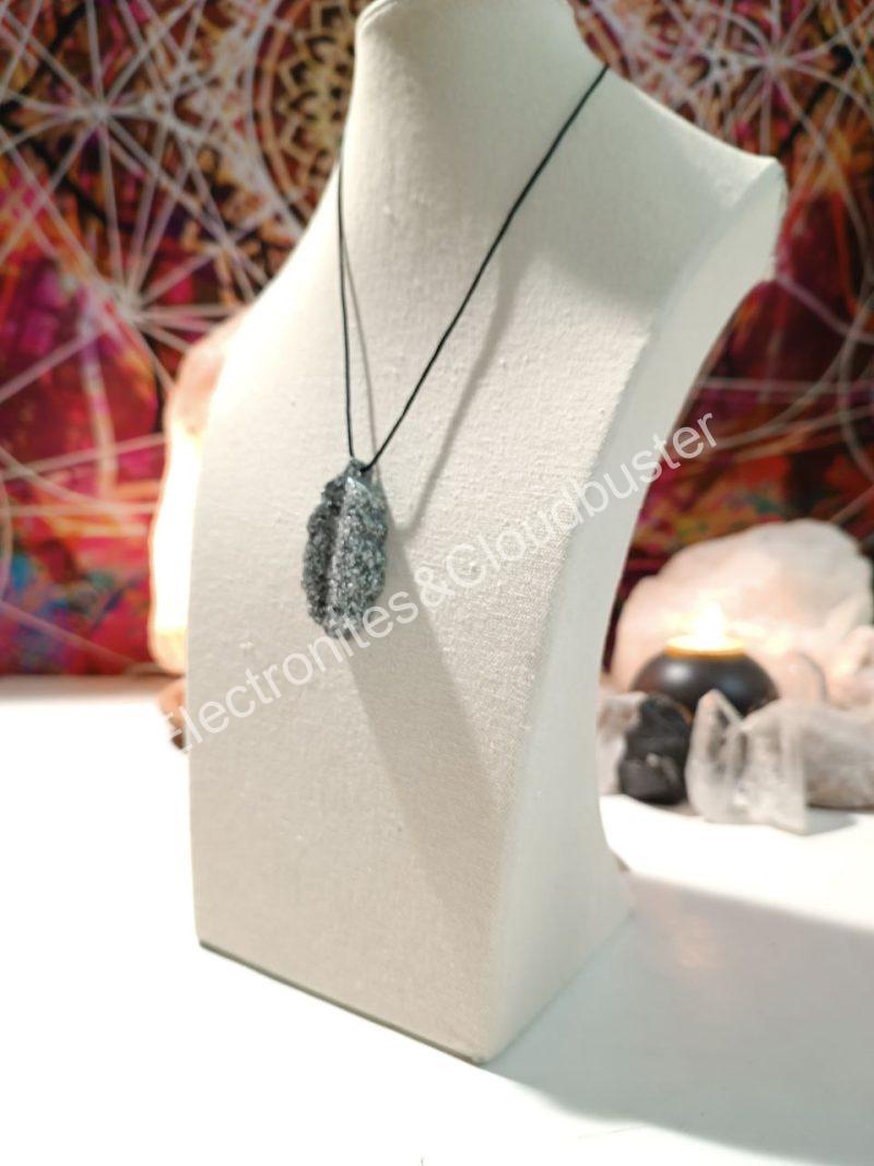 Colgante Hoja Alargada con Picos Electronite - Imagen 3