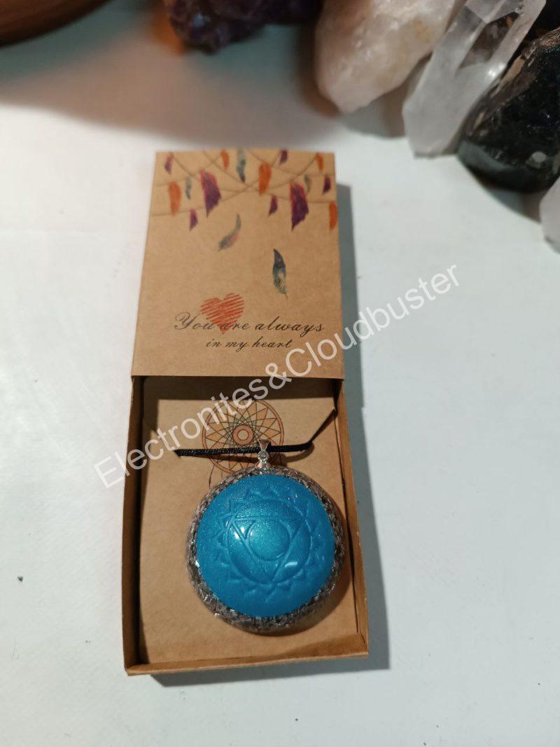 Colgante o llavero Electronite Chakra de Garganta formato Semiesfera - Imagen 5