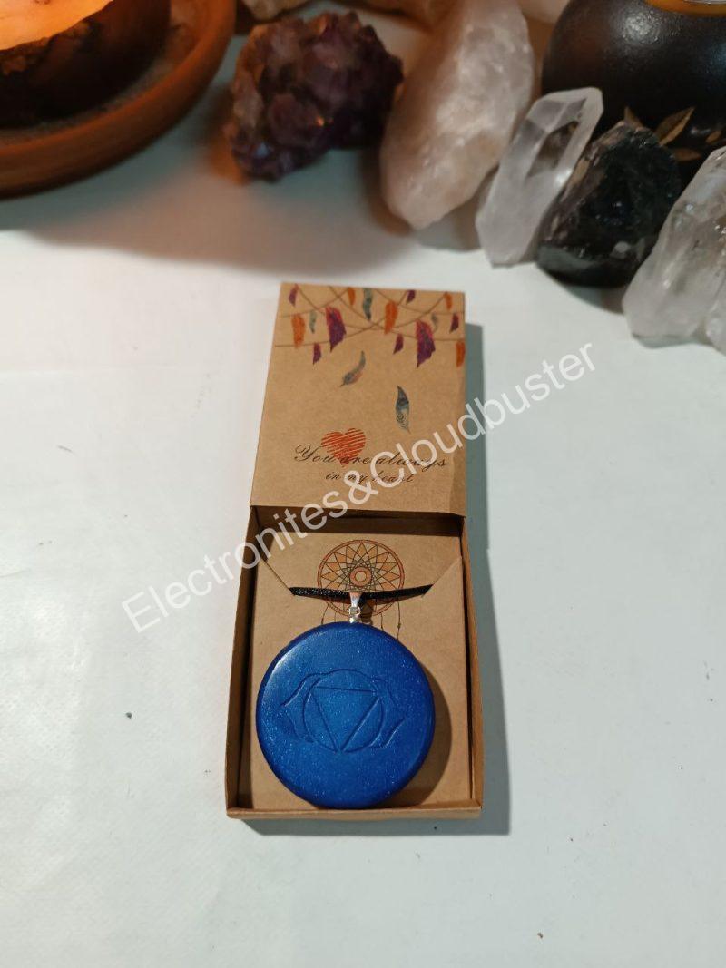 Colgante o llavero Electronite Chakra Tercer Ojo formato Semicírculo - Imagen 5